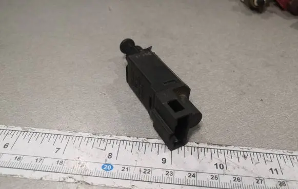 Volkswagen Transporter - Caravelle T4 Brake pedal sensor switch 1H0927189A