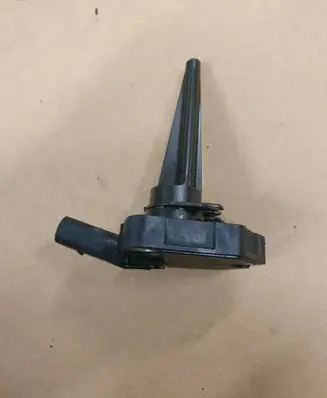 Volkswagen Amarok Oil level sensor 03L907660B