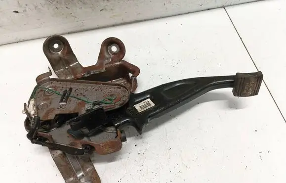 Hyundai Santa Fe Handbrake/parking brake lever assembly 597102b500 59710-2b500