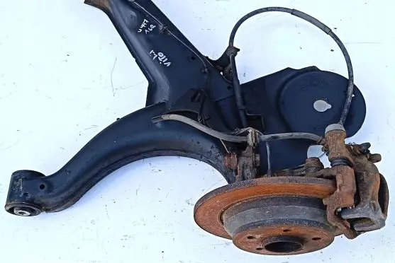 Mercedes-Benz Vito Viano W447 Rear wheel hub