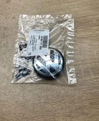 Volkswagen Polo IV 9N3 Original wheel cap 1J0601171