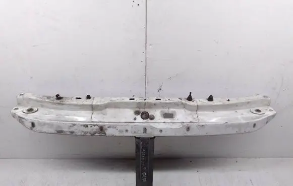 Top upper radiator support slam panel