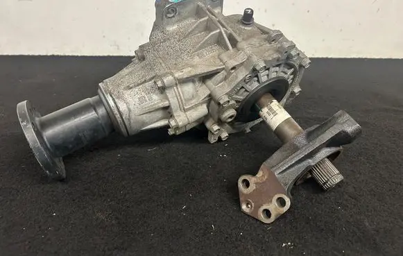 KIA Sorento Transfer box differential control unit U10F1811