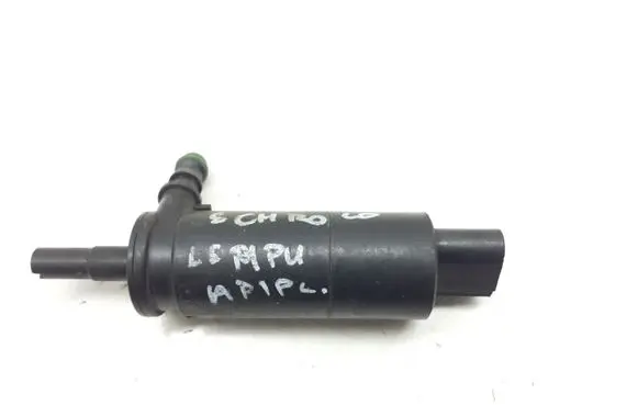 Volkswagen Scirocco Headlight washer pump 3B7955681