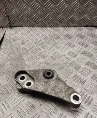 Opel Corsa F Engine mount bracket 9826468580