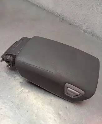 Volvo XC70 Armrest 30643895