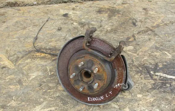 Land Rover Range Rover Evoque L538 Rear wheel hub spindle/knuckle 