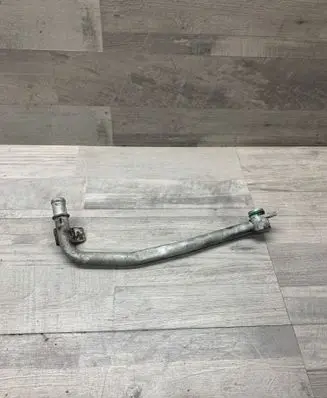 Audi Q5 SQ5 Engine coolant pipe/hose 059121075DL