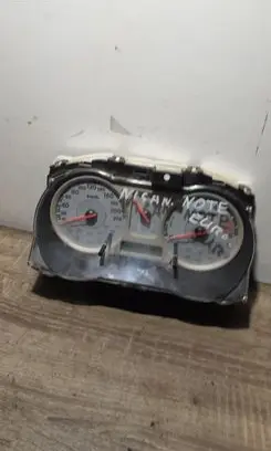 Nissan Note (E11) Speedometer (instrument cluster) 9U33B