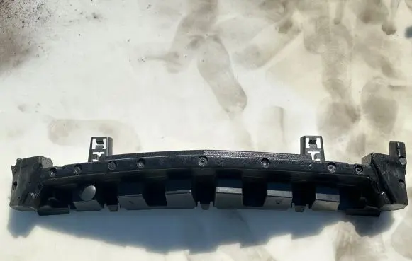Chevrolet Camaro Front bumper support beam 84030551 300033