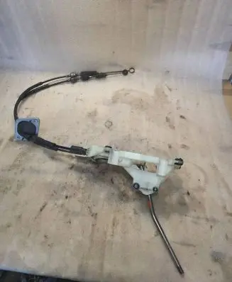 Toyota RAV 4 (XA20) Gear shifter/selector 