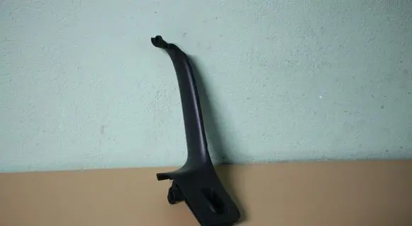 Audi A4 S4 B7 8E 8H Rear door handle trim 8E0868393A