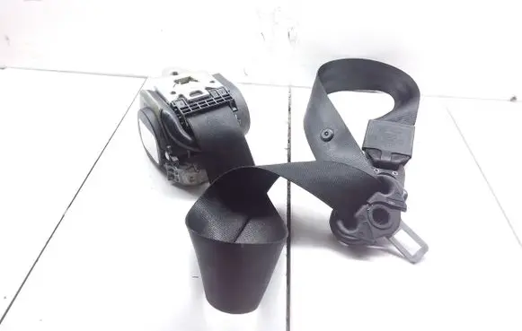 Audi Q7 4L Front seatbelt 606728300 4L1857706