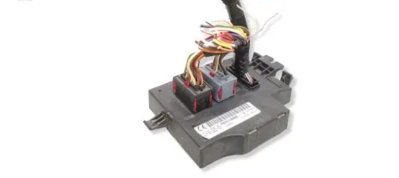 Opel Vivaro Other control units/modules P8201140808