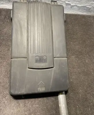 Volkswagen PASSAT B6 Battery box tray cover/lid 1K0915443C