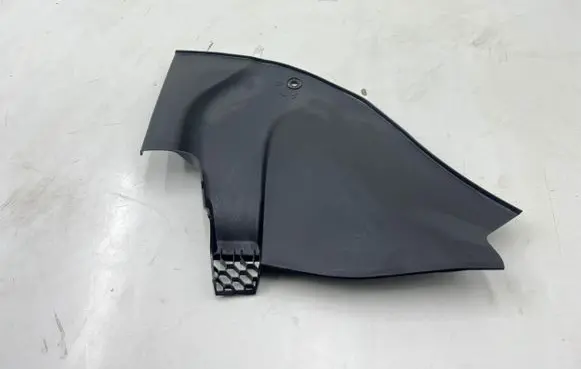 BMW 5 G30 G31 Wiper trim 7388715