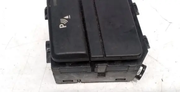 BMW 5 E60 E61 Parking (PDC) sensor switch 9159076