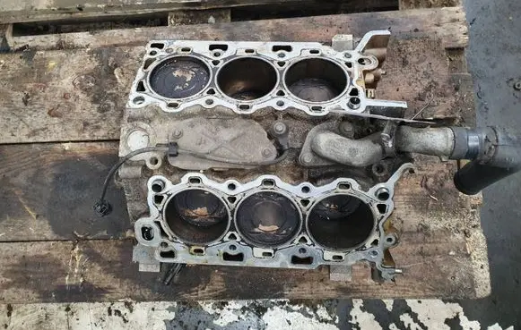 Jaguar XF X250 other engine part RF-6E5E