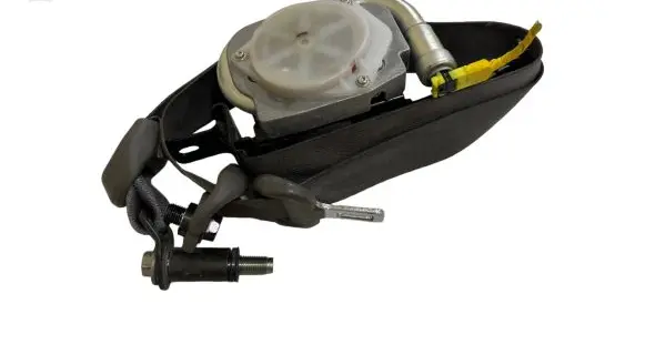 Hyundai Tucson JM Front seatbelt 888102E301 TKAF6EZ005