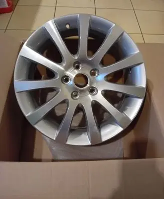 Skoda Yeti (5L) R17 alloy rim 5L06010257ZS