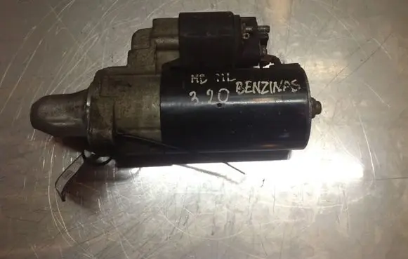 Mercedes-Benz ML W163 Starter motor 0001115005 1121510001