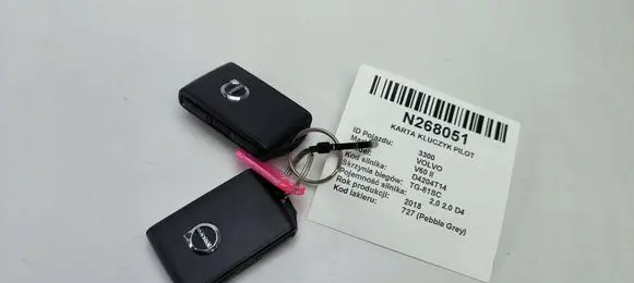 Volvo V60 Ignition key/card 