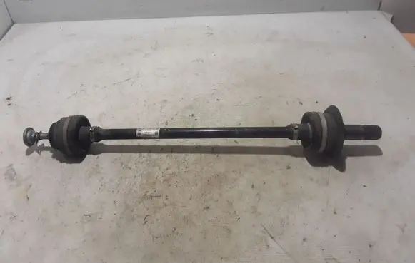 BMW X3 G01 Rear driveshaft 8679944