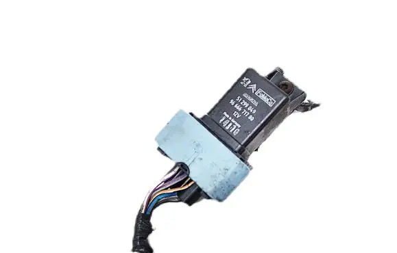 Peugeot 106 Glow plug pre-heat relay 9666671780