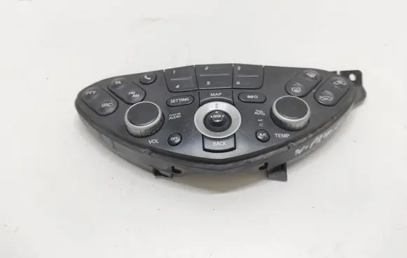 Nissan Primera Climate control unit 28395AV621 30101270H
