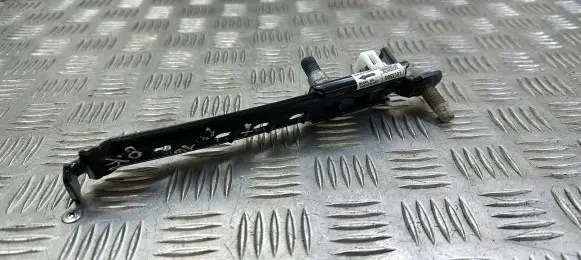 Jeep Grand Cherokee Seat belt adjustment rail 04610241AC