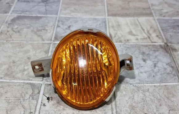 Chevrolet Matiz Front indicator light 1042299