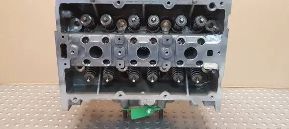 Volkswagen Golf VII Engine head 04C103404L