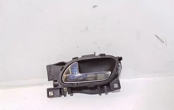 Peugeot 5008 Front door interior handle 9683446877 9683446177