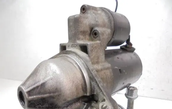 Opel Meriva A Starter motor 0001107401