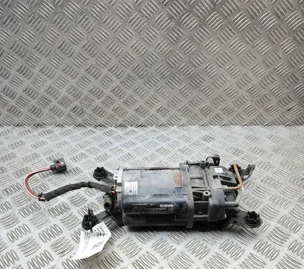 Porsche Panamera (971) Air suspension compressor/pump 971616006D 10R036089