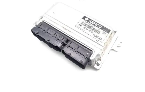 Hyundai Coupe Engine control unit/module 3910826762 9030930521F