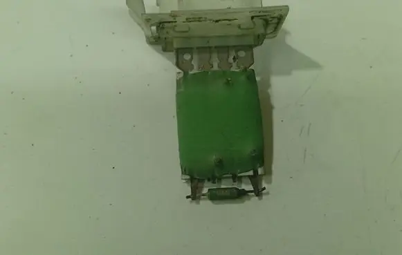 Skoda Superb B6 (3T) Heater blower motor/fan resistor 