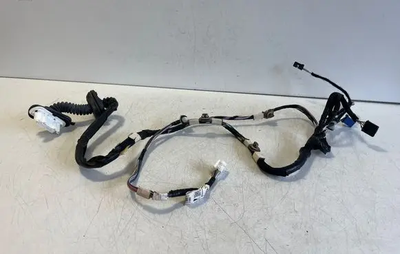 Toyota Corolla E210 E21 Rear door wiring loom 8215302