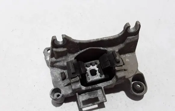 Renault Fluence Gearbox mount 112200013R