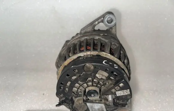 Generator/alternator