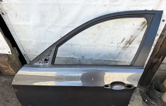 BMW 3 E90 E91 Front door