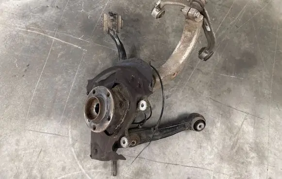 BMW X5 F15 Front wheel hub spindle knuckle 6869869 6864821 6863335