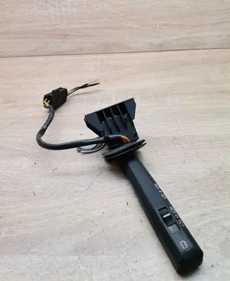 Volvo 850 Wiper control stalk 9128367 01837140