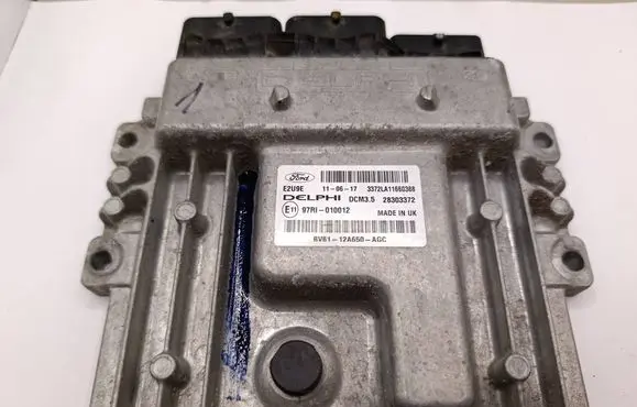 Ford Transit Engine control unit/module 97RI010012 28303372 BV6112A650AGC