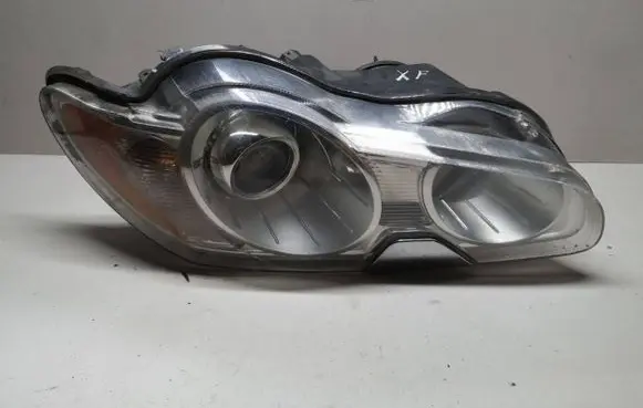 Jaguar XF X250 Headlight/headlamp 239274