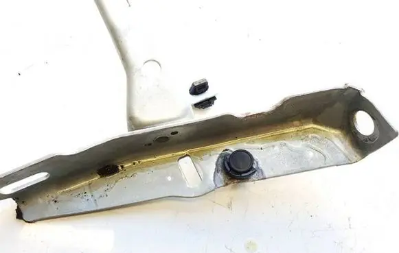 Tesla Model Y Other exterior part 151946000b 1519460-00-b