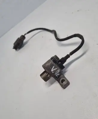 Volvo V70 Crankshaft position sensor 1275789
