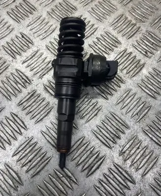 Volkswagen Caddy Fuel injector 0414720215