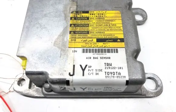 Toyota Avensis T270 Airbag deployment crash/impact sensor 89170-05230