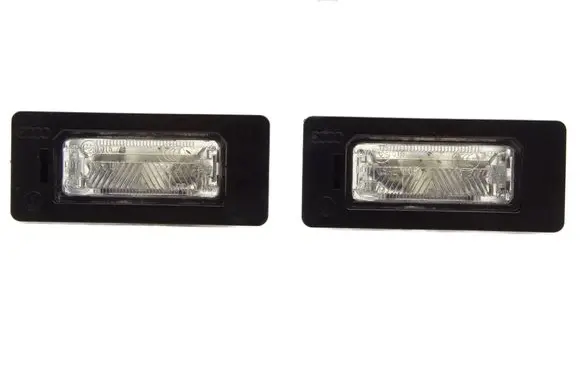 Audi TT TTS Mk2 Number plate light 8T0943021